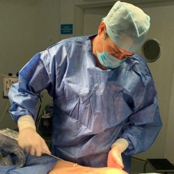 Dr. Francisco Flores | Cirujano Plástico En Cancún