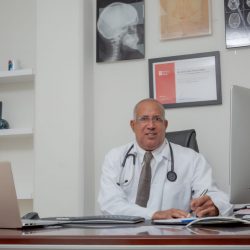 Dr. José Félix Pérez Veitia | Neurólogo En Cancún